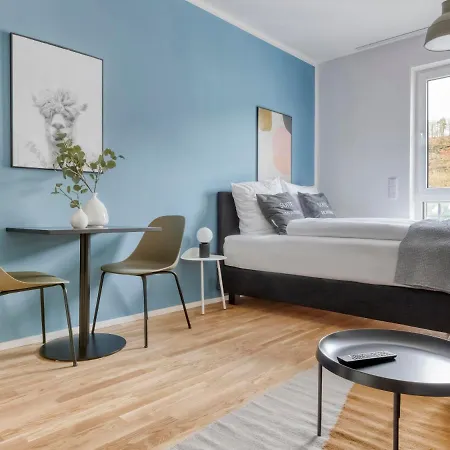 Aparthotel Limehome Nikolaus-leis-strasse 4*